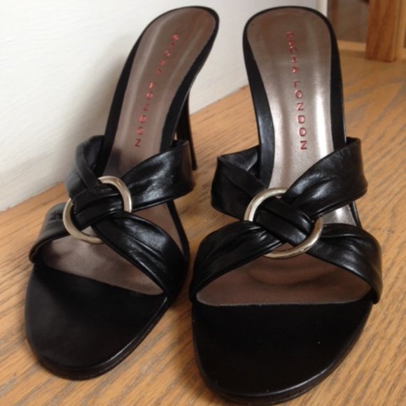 Sandals by SASHA London Made in SPAIN Size 8.5, Color: Black - Picture 2 of 9